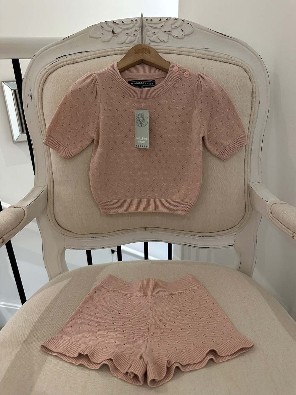 🤍 12 Mth Puff Sleeve Top & Ruffle Shorts Set - Dusty Rose Smallbone & Scot NWT
